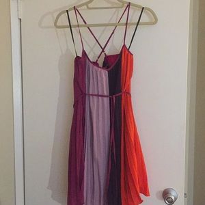 Color blocked Chiffon dress with tie
